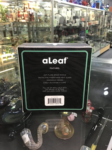img.alt